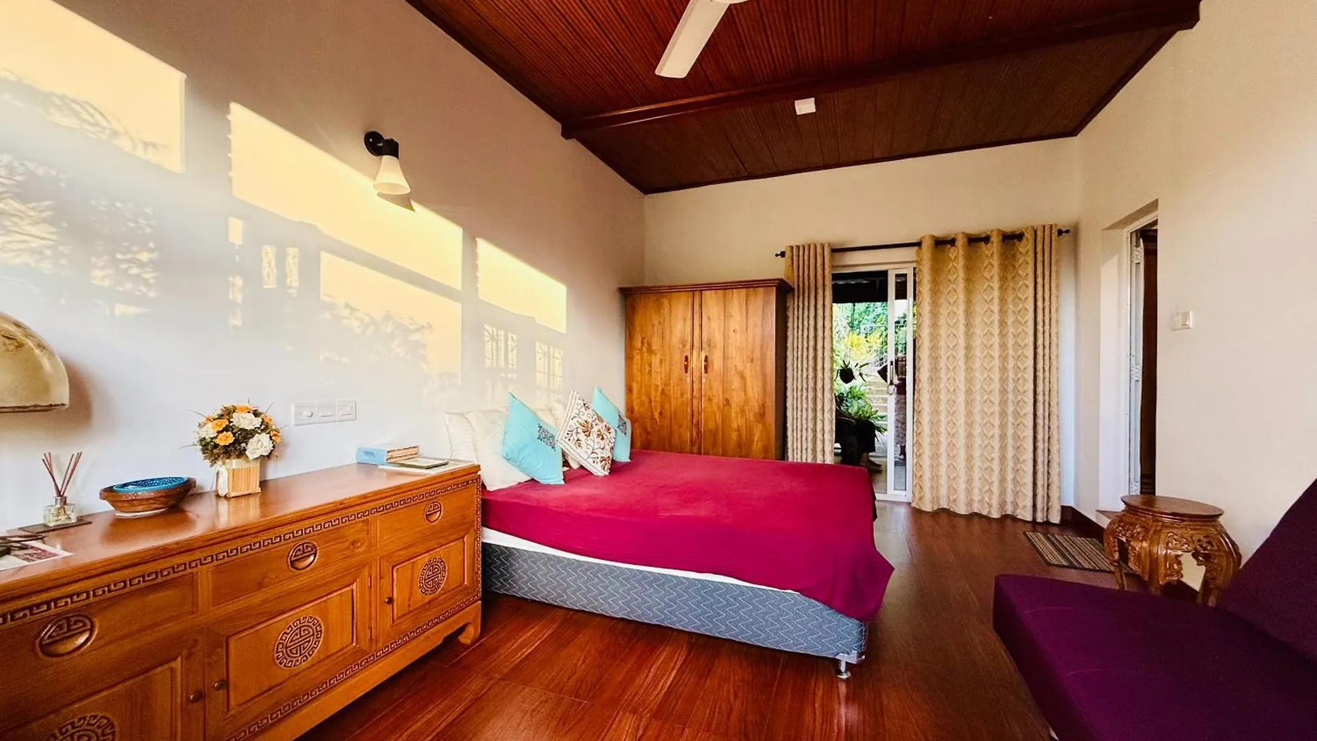 The Tenthola Kandy Gasthof